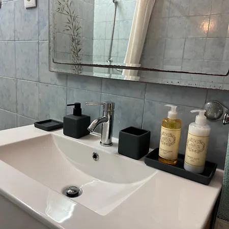 Front At Carvalhido *