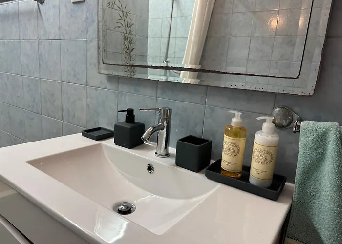 Front At Carvalhido *